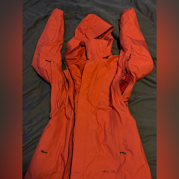 Patagonia Women's Orange Ski Jacket - 3 ways to wear size M - Picture 4 of 16